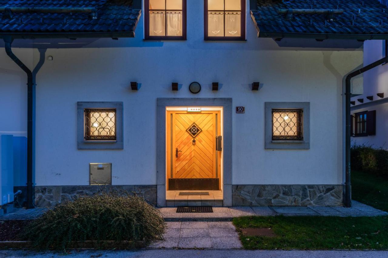 Apartmaji Potepuh Kranjska Gora Ngoại thất bức ảnh